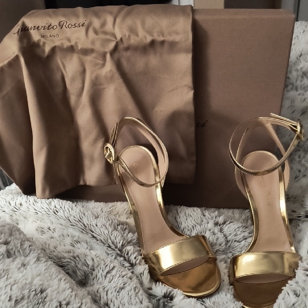 Gianvito Rossi Gold Stiletto Heels